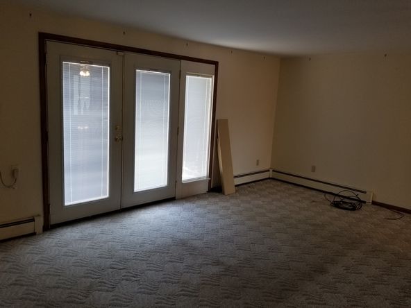1293 Union Rd, West Seneca, NY 14224